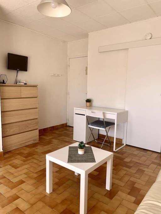 La Garde : Joli Studio Dans Residence Ngoại thất bức ảnh